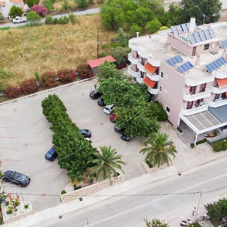 Fanari Hotel Exterior photo